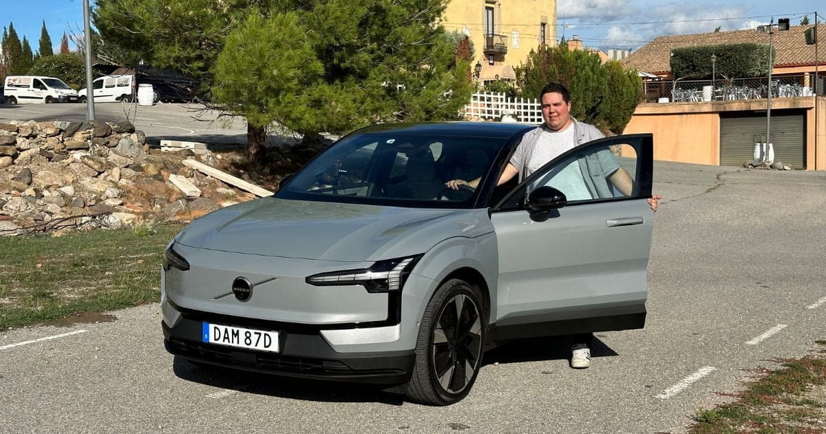 Volvo EX30 provkörd – Sparsmakad men viss körglädje finns där – video
