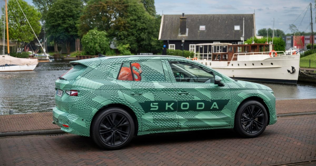 Provkörd: Nya Skoda Elroq är en ny kompakt SUV – video
